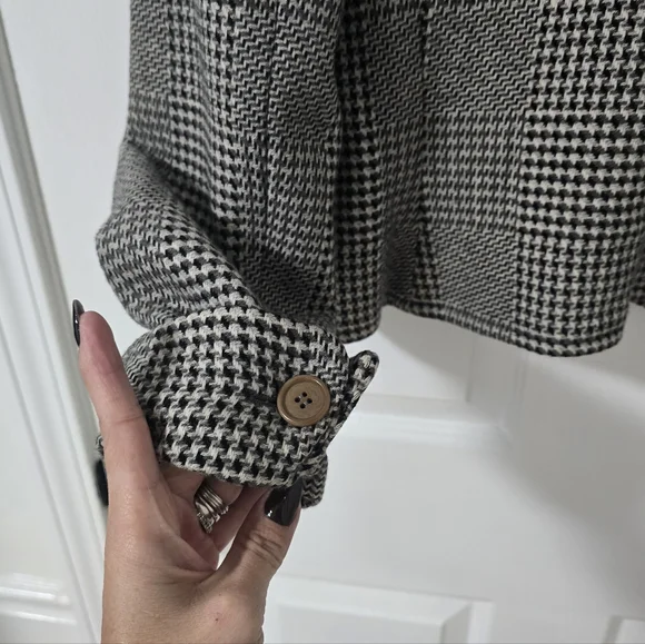 Giorgio Armani Plaid Houndstooth Collarless Wool Blazer Jacket Size 42/6 - Picture 4 of 6